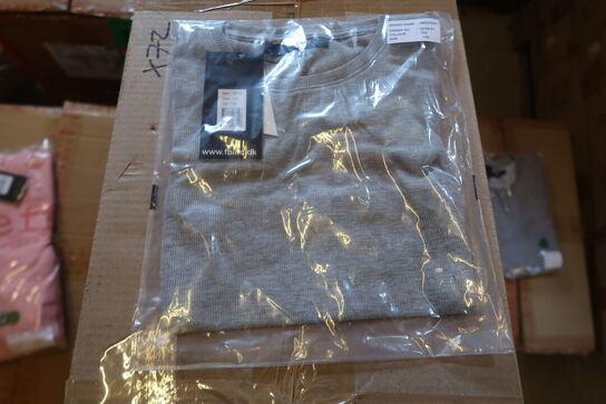 130 stk. Grovy T-Shirts