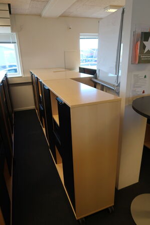 5 stk. reoler/skabe HOLMRIIS