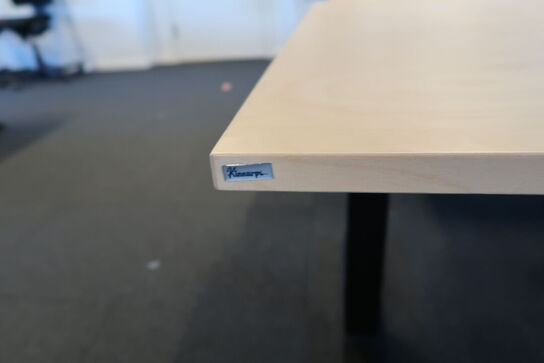 2 stk. el. hæve/sænke skriveborde KINNARPS