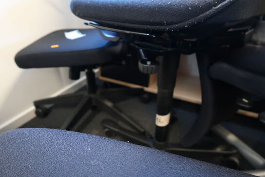 2 stk. kontorstole KINNARPS