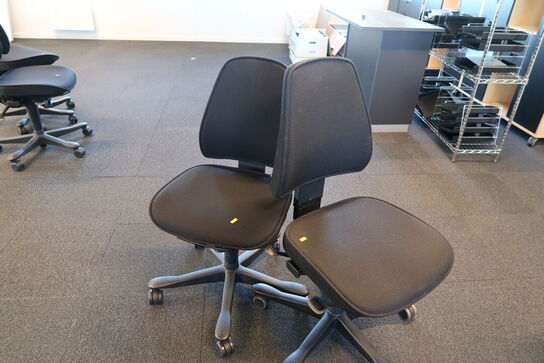 2 stk. kontorstole KINNARPS