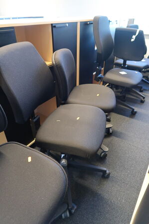 3 stk. kontorstole KINNARPS, DAARBEK DESIGN