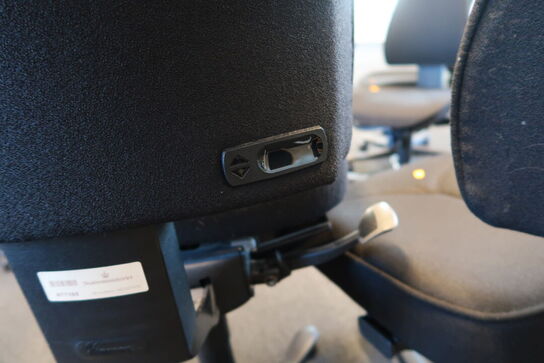 2 stk. kontorstole KINNARPS