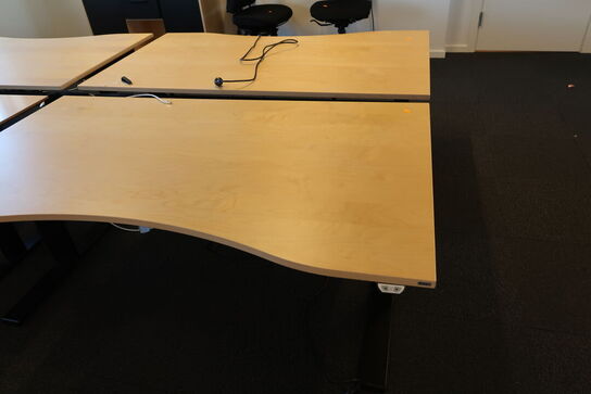 3 stk. el. hæve/sænke skriveborde KINNARPS