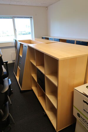 3 stk. reoler/skabe HOLMRIIS