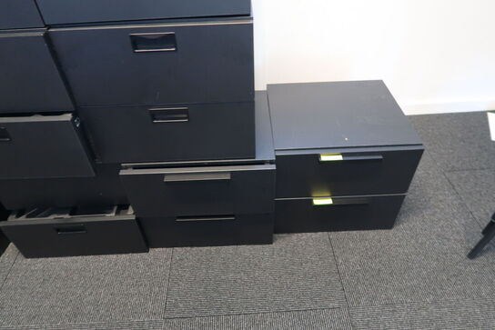 13 stk. reoler/skabe