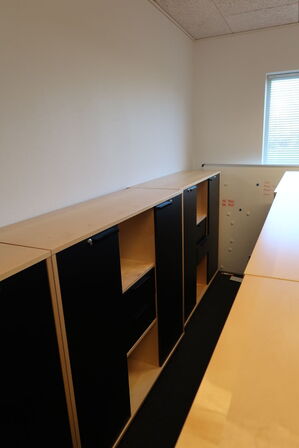 3 stk. reoler/skabe HOLMRIIS