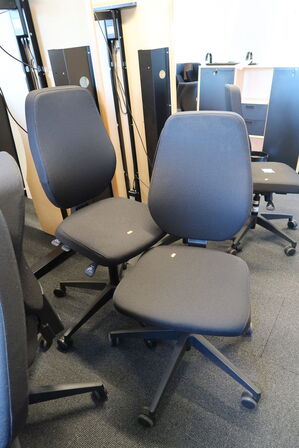 2 stk. kontorstole DAARBEK DESIGN