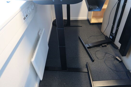 6 stk. el. hæve/sænke skriveborde 