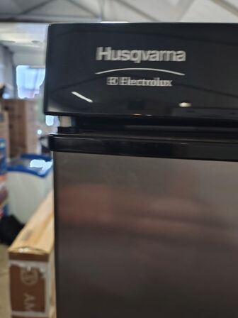 Fryser, brugt.  HUSQUARNA. 