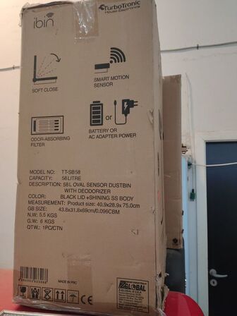 Affaldsspand med sensor. 