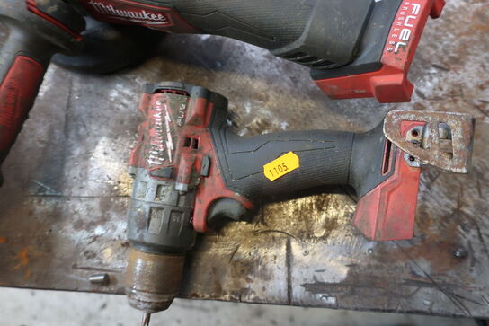 2 stk. akku håndværktøj MILWAUKEE M18 FSAG125X, M18 FPD3