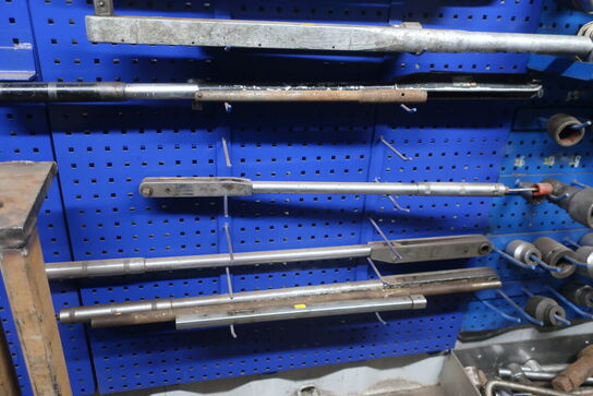 Div. Løftestænger, topnøgler, momentnøgler m.m.