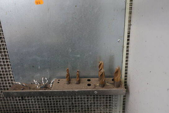 Værktøjstavle med indhold