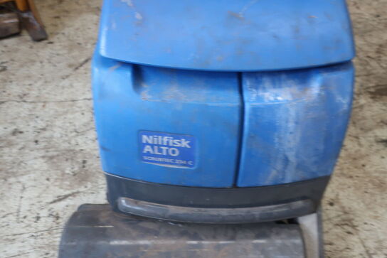 Gulvvasker NILFISK ALTO SCRUBTEC 234 C