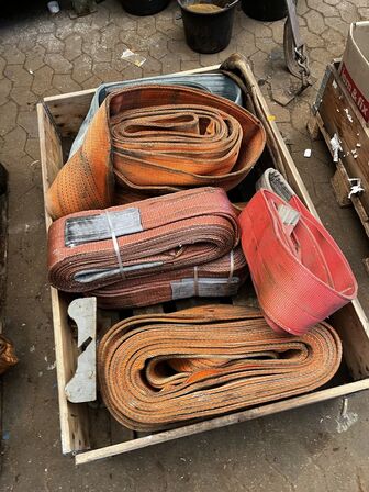 Palle med løftestroppe