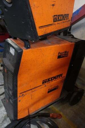 Svejseværk KEMPPI FastMig KMS 400 med trådboks KEMPPI FastMig MSF 55