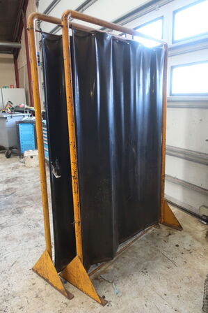 2 stk. svejseforhæng