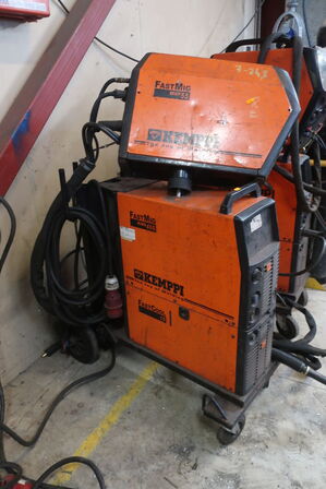 Svejseværk KEMPPI FastMig KMS 400 med trådboks KEMPPI FastMig MSF 55