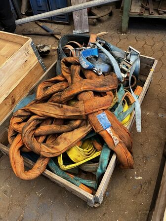 Palle med løftestroppe