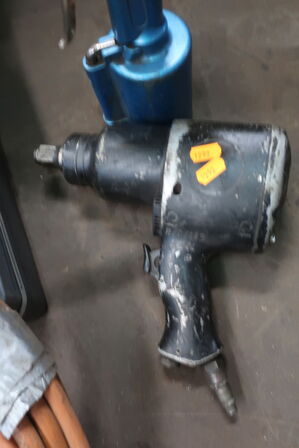 2 stk. trykluftværktøj