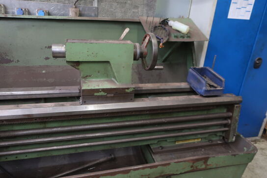 Drejebænk COLCHESTER Mastiff 1400