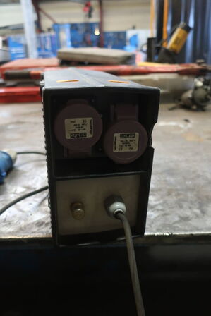 Adapter NORVO 10 400