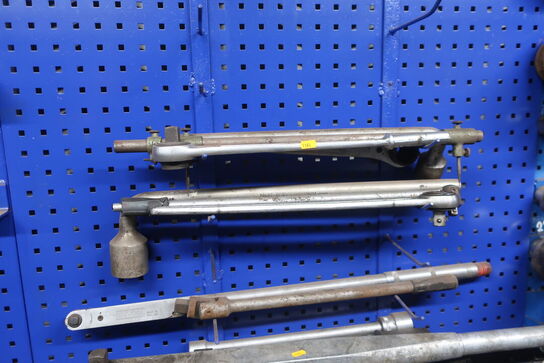 Div. Løftestænger, topnøgler, momentnøgler m.m.