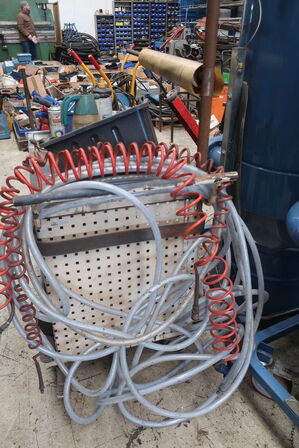 Opbevaringsvogn med indhold