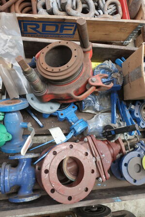 Palle med div. Varelager