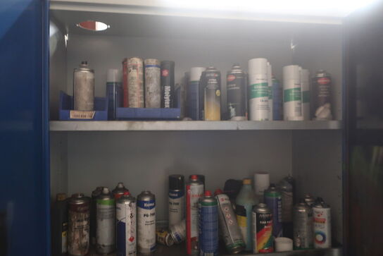 Stålskab med indhold