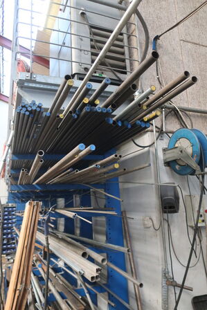 Grenreol med div. Jern