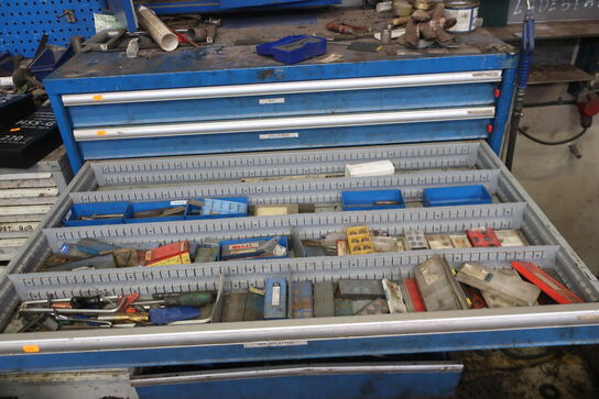 Div. Drejeplatter i skuffe