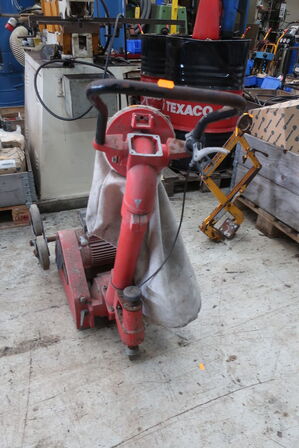 Gulvafstribningsmaskine FGJ