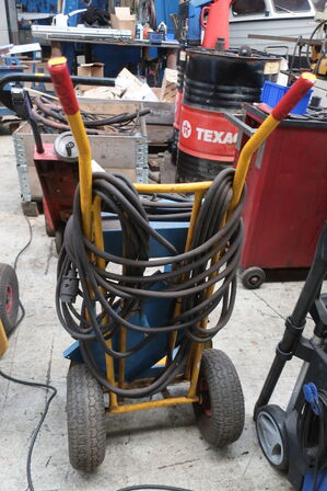 Sækkevogn med indhold