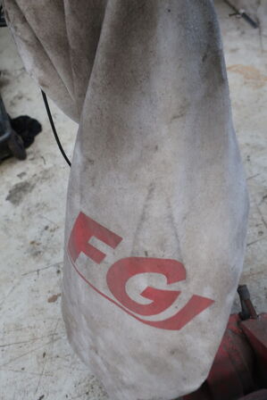 Gulvafstribningsmaskine FGJ