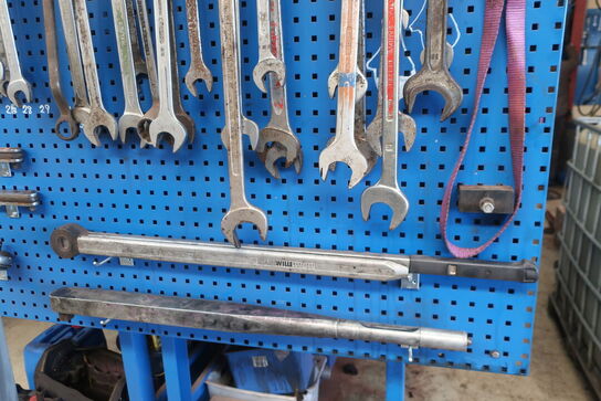 Værktøjstavle med div. værktøj