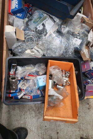 Palle med div. Varelager