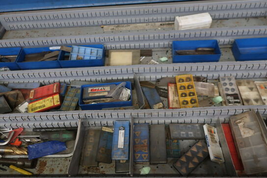 Div. Drejeplatter i skuffe