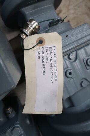 Motor SEW EURODRIVE R67 R37 AM63 DR63L4