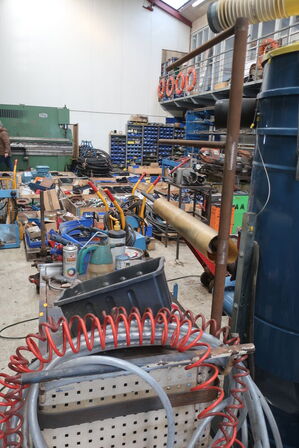 Opbevaringsvogn med indhold