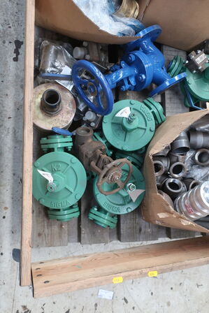 Palle med div. Varelager