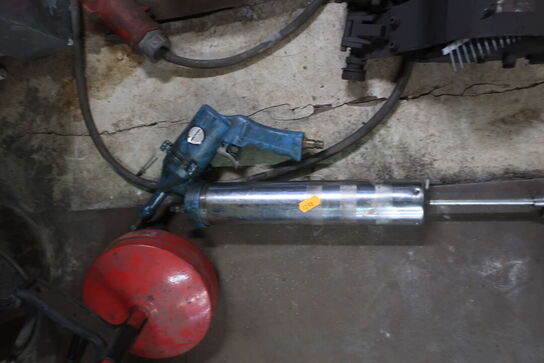 2 stk. trykluftværktøj SENCO, PASLODE