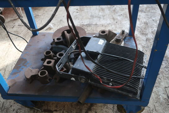 Opbevaringsvogn med indhold