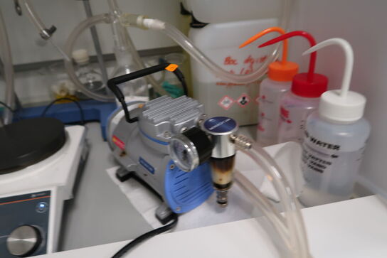 Vakuumpumpe ROCKER 300