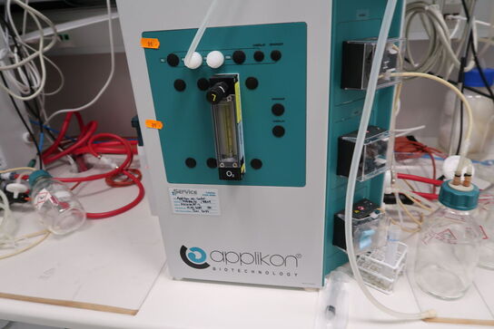 Bioreactor APPLIKON EZ-CONTROL med agitation motor APPLIKON P100E