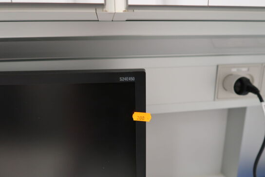 Computerskærm SAMSUNG S24E450, med dockingstation LENOVO Thunderbolt 3 Dock Gen 2