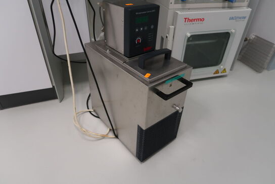 Cooling bath thermostat HUBER K6