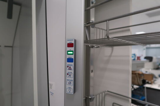 Stinskab ZYSTM ZAFE 15 uden indhold