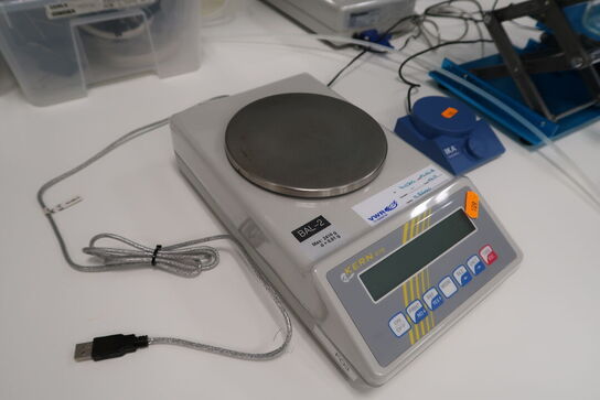 Laboratorievægt KERN 572-35
